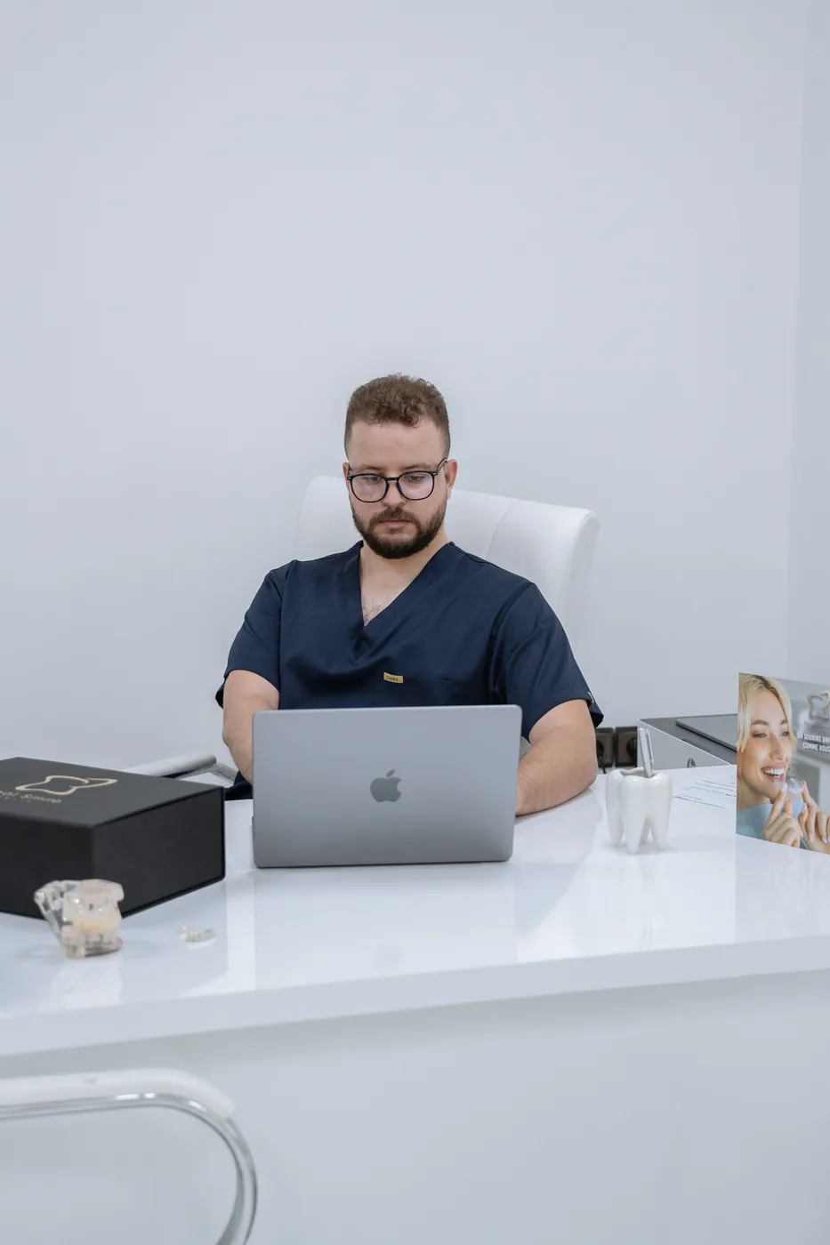 Dr. ISMAIL MOURIDI — Chirurgien-Dentiste · Beni Mellal